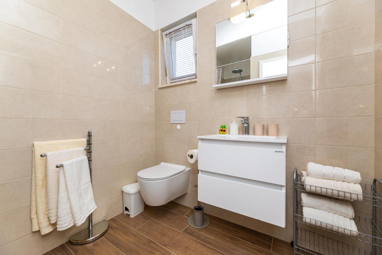 Apartment Nada 1 مالينسكا المظهر الخارجي الصورة
