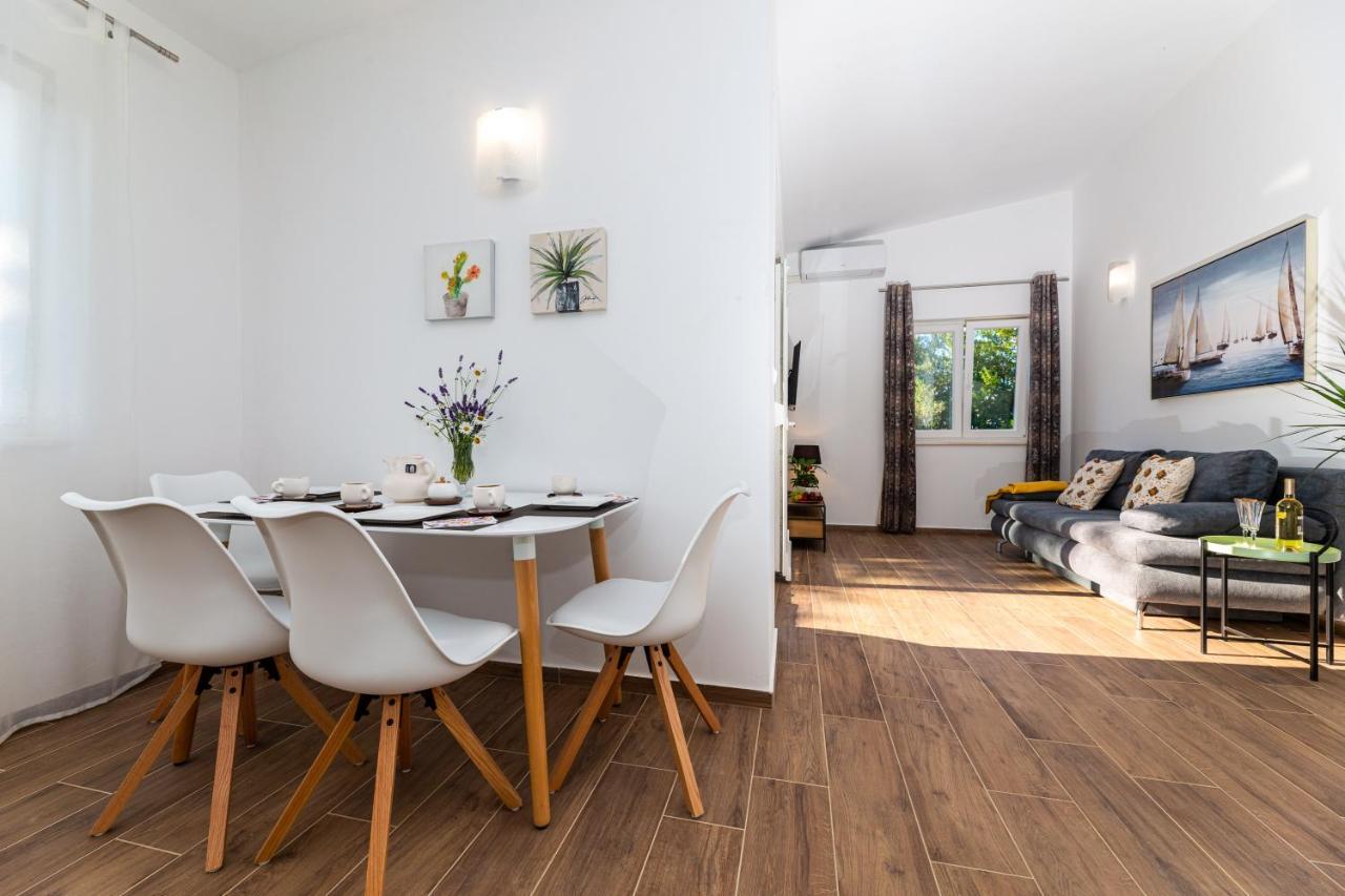 Apartment Nada 1 مالينسكا المظهر الخارجي الصورة