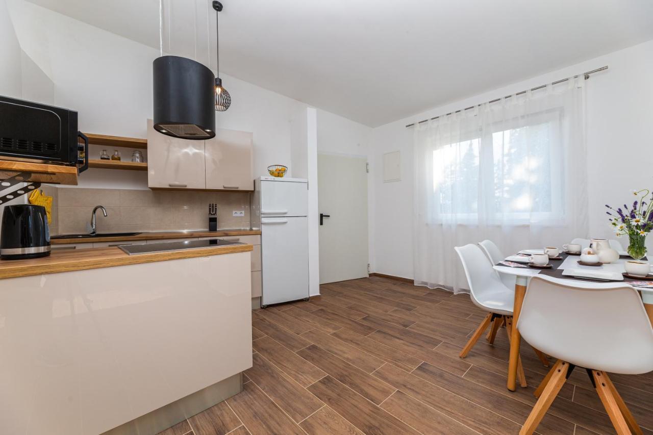 Apartment Nada 1 مالينسكا المظهر الخارجي الصورة